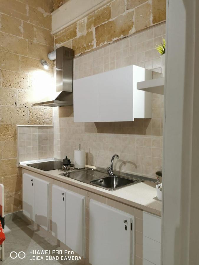 Appartamento Pittori Manduria Luaran gambar